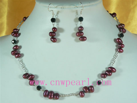 red freshwater pearl necklace&earrings set